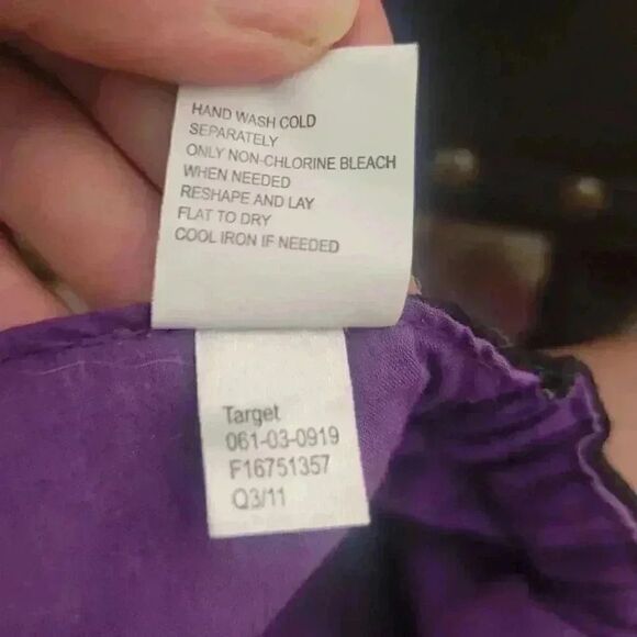 Target Women's Black Poly/Wool Purple Lined Newsboy Cap w Floral Accent - Picture 10 of 10